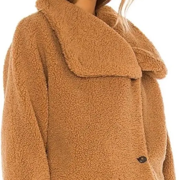 Free People We the Free Izzy wrap - Teddy Jacket in xs sand (tan) fleece Sherpa - Picture 3 of 10
